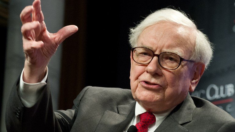 Caso Epstein. Buffett suspende donativos à Fundação Gates