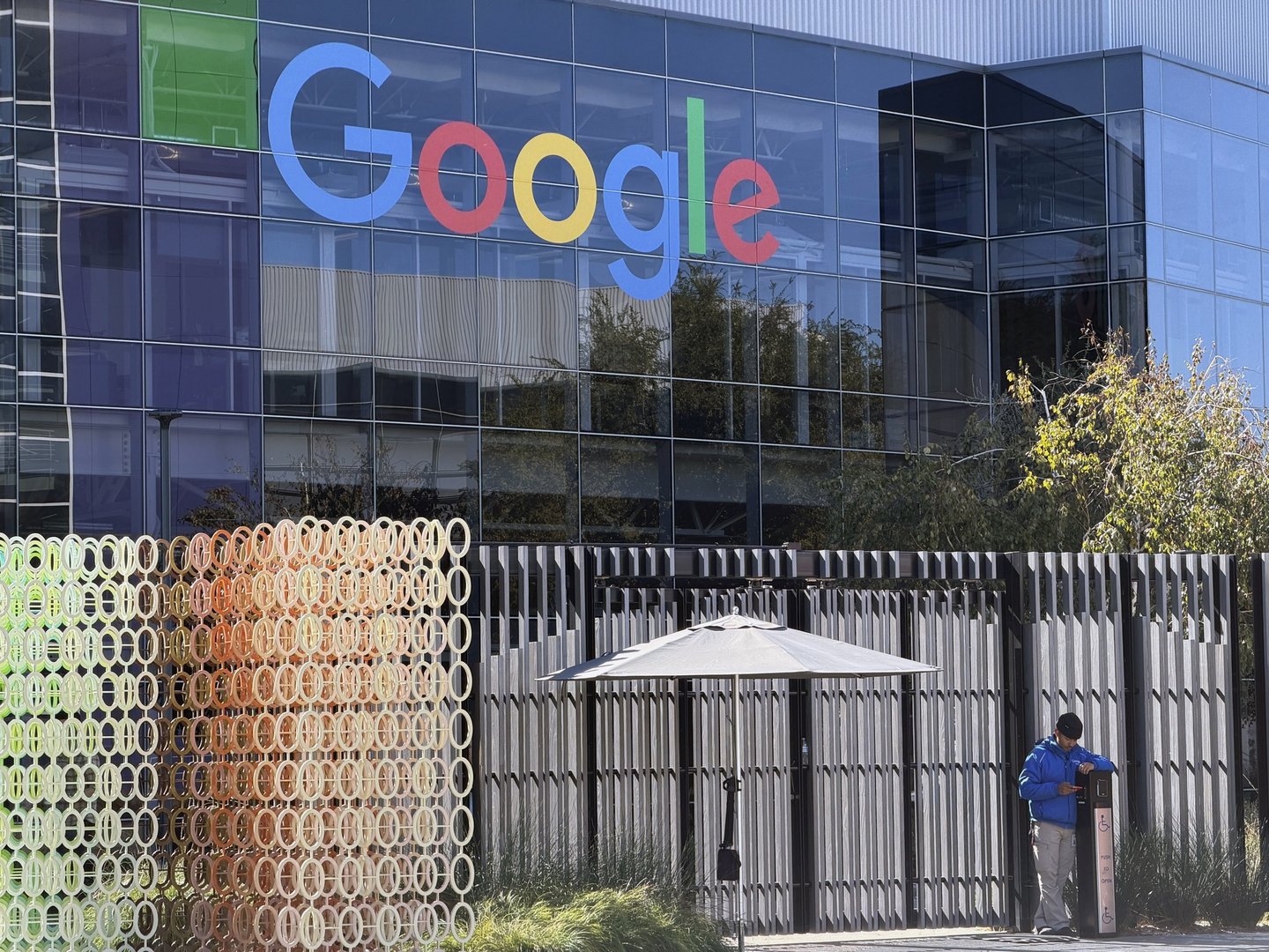 Google: novos cabos submarinos entre América e Europa