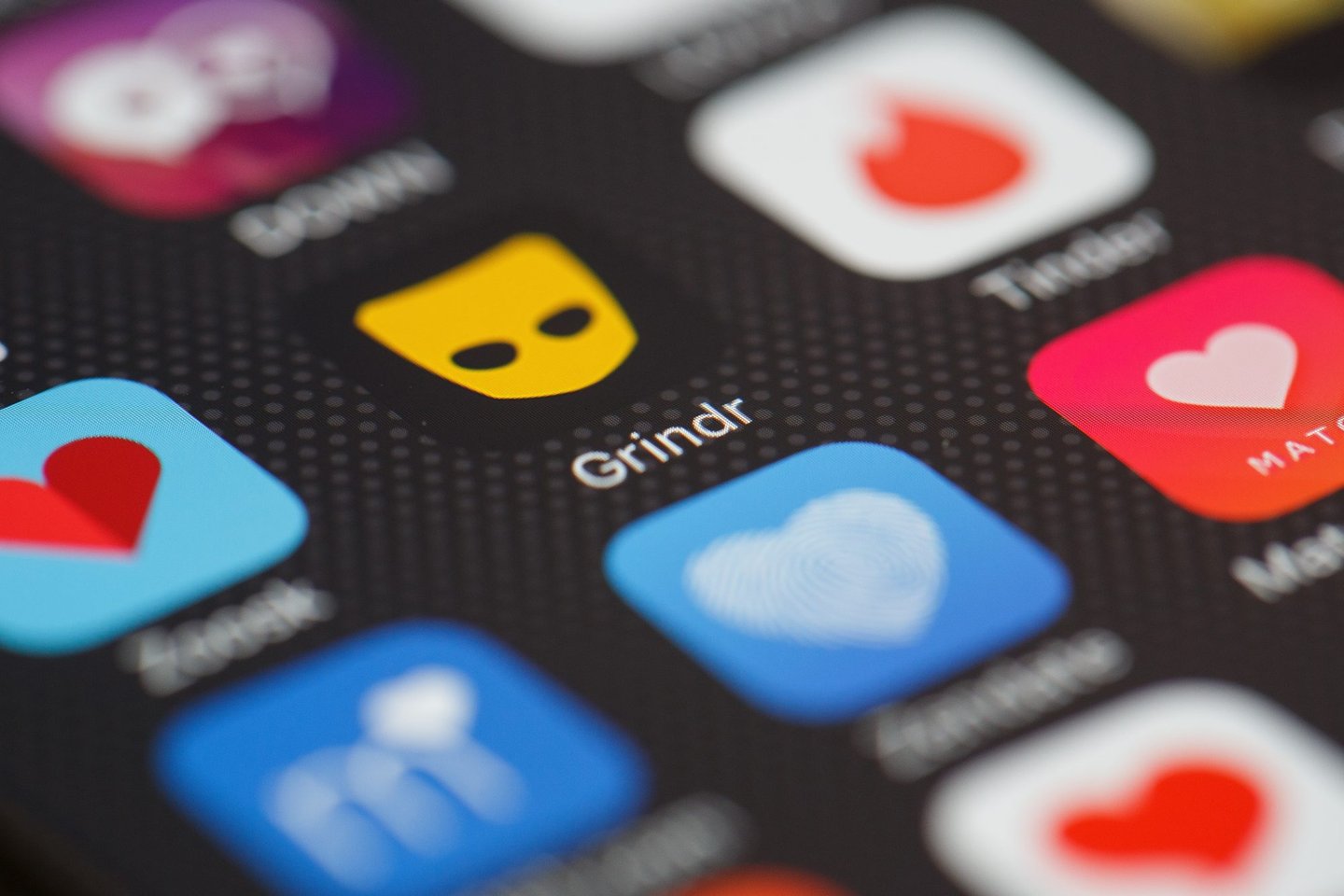 Utilizadores acusam Grindr der partilhado dados de VIH