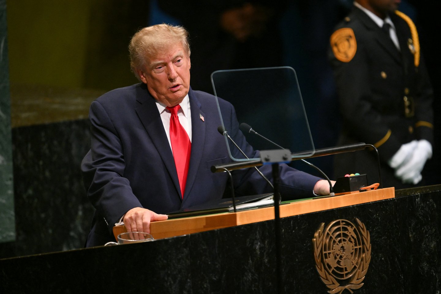 “Superinteligência.” Trump anuncia mudança de nome da IA