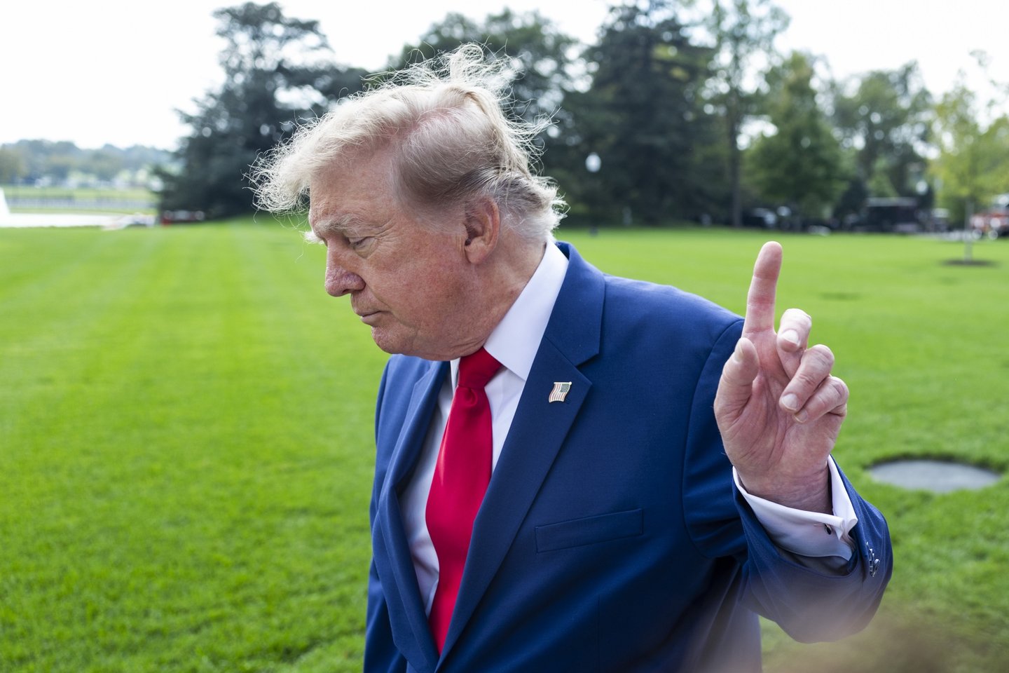 Trump rejeita ligação a problemas de Kiev com rede Starlink